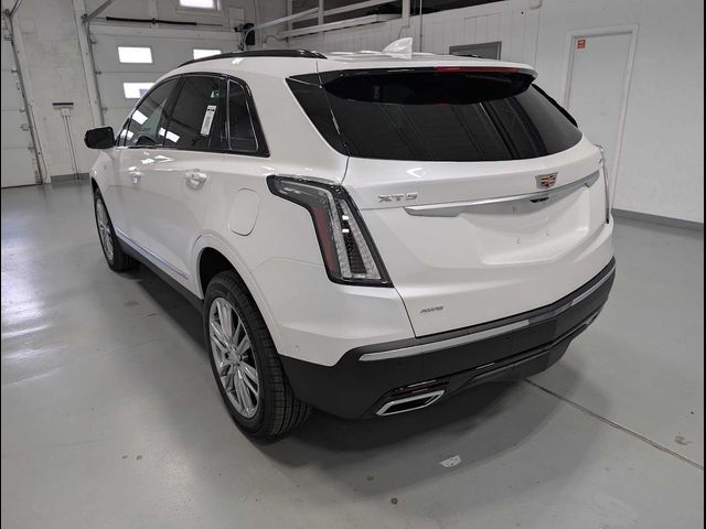 2026 Cadillac XT5 Sport