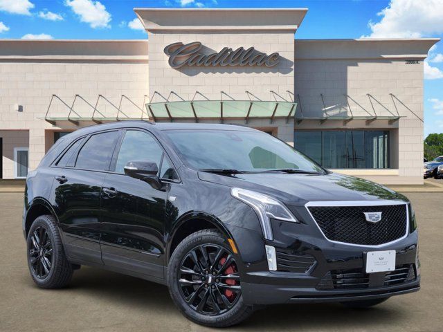 2026 Cadillac XT5 Sport