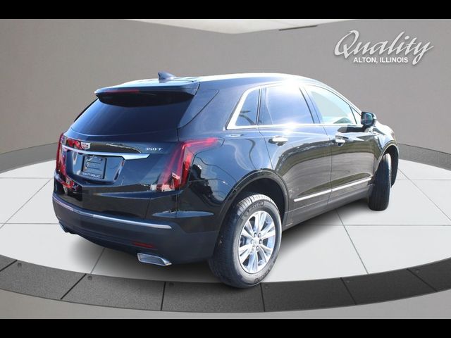 2026 Cadillac XT5 Luxury