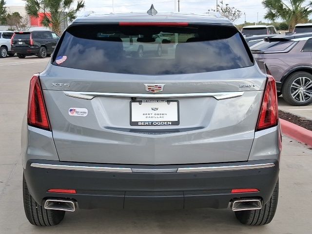 2026 Cadillac XT5 Luxury