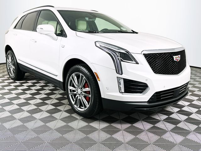 2026 Cadillac XT5 Sport