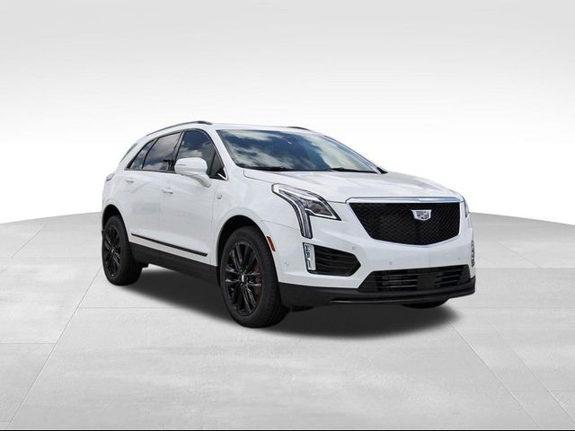 2026 Cadillac XT5 Sport