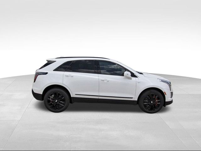 2026 Cadillac XT5 Sport