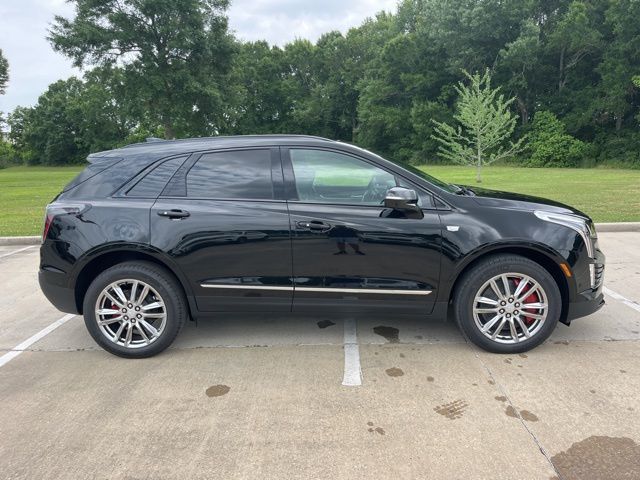 2026 Cadillac XT5 Sport