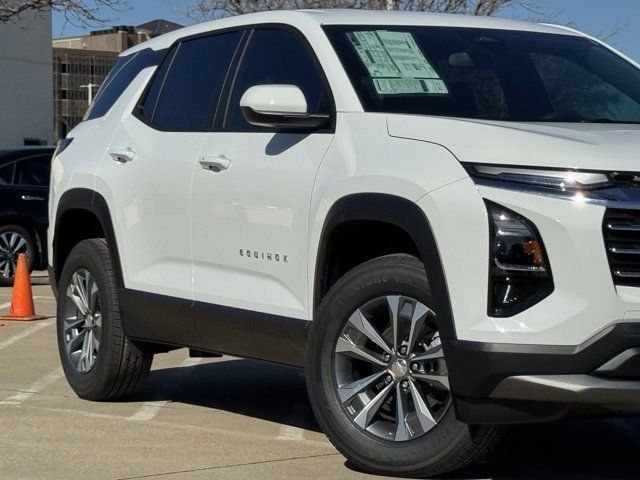 2026 Chevrolet Equinox FWD LT