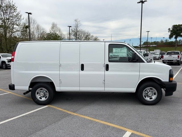 2026 Chevrolet Express Base