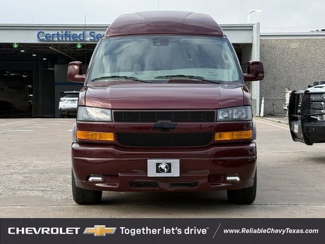 2026 Chevrolet Express Base