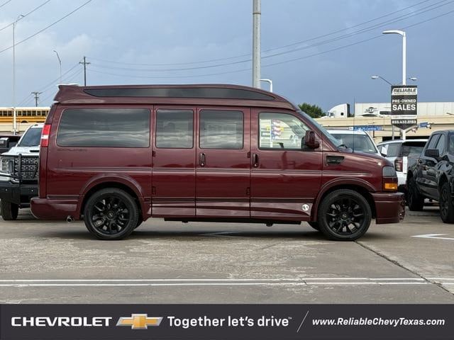 2026 Chevrolet Express Base