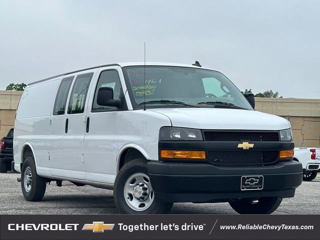 2026 Chevrolet Express Base