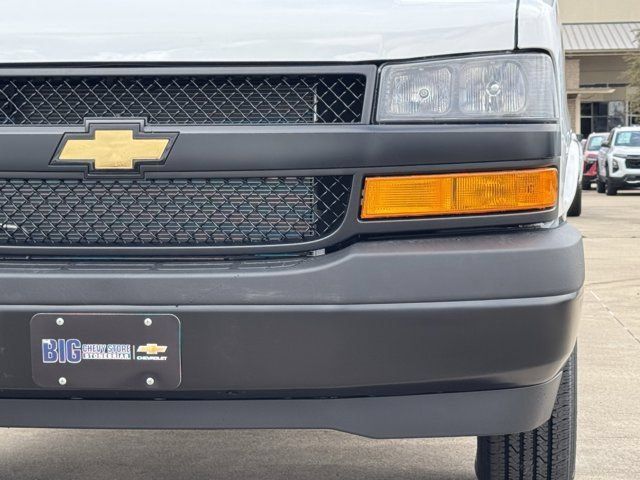 2026 Chevrolet Express Base