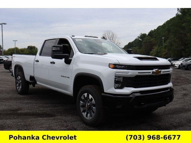 2026 Chevrolet Silverado 2500HD Custom