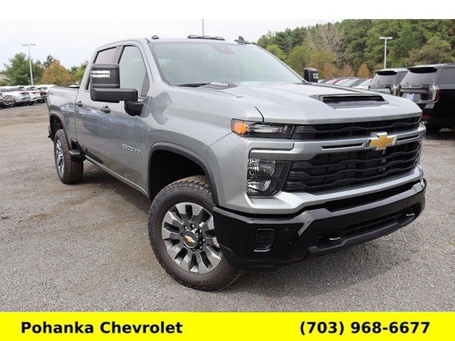 2026 Chevrolet Silverado 2500HD Custom