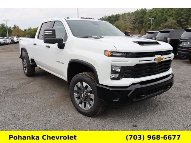 2026 Chevrolet Silverado 2500HD Custom