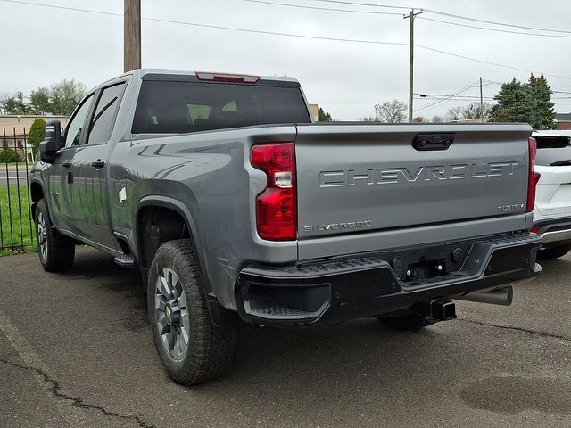 2026 Chevrolet Silverado 2500HD Custom