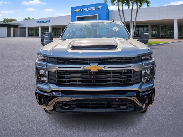 2026 Chevrolet Silverado 2500HD Custom