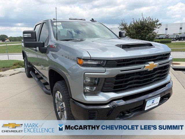 2026 Chevrolet Silverado 2500HD Custom