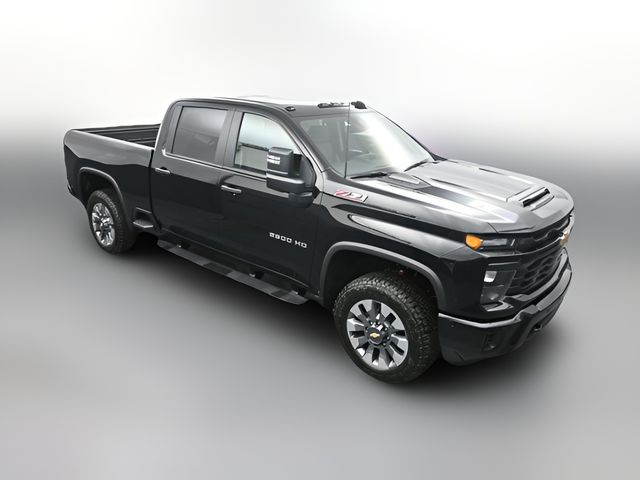 2026 Chevrolet Silverado 2500HD Custom