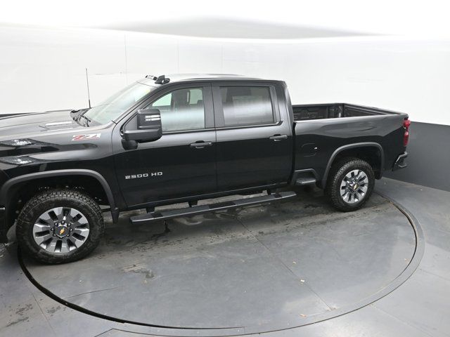 2026 Chevrolet Silverado 2500HD Custom