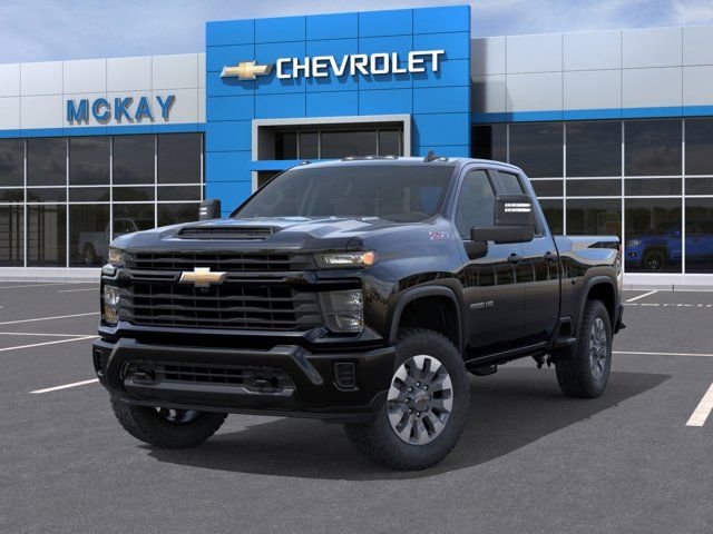 2026 Chevrolet Silverado 2500HD Custom