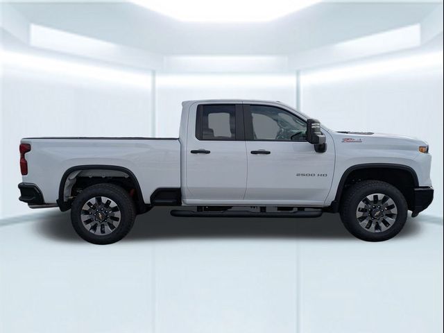2026 Chevrolet Silverado 2500HD Custom