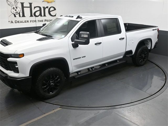 2026 Chevrolet Silverado 2500HD Custom