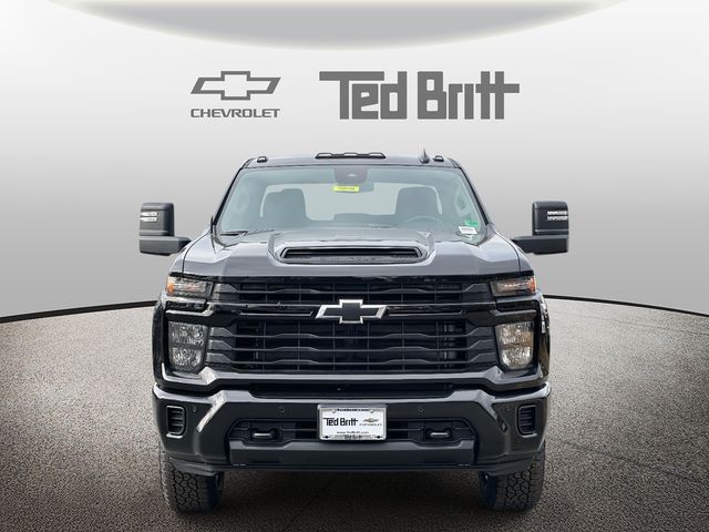 2026 Chevrolet Silverado 2500HD Custom