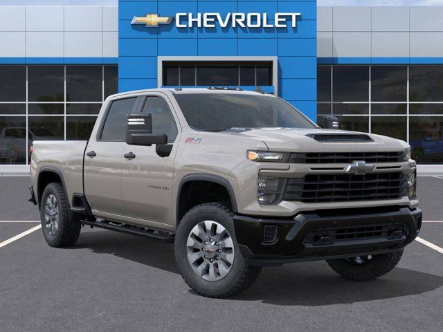 2026 Chevrolet Silverado 2500HD Custom