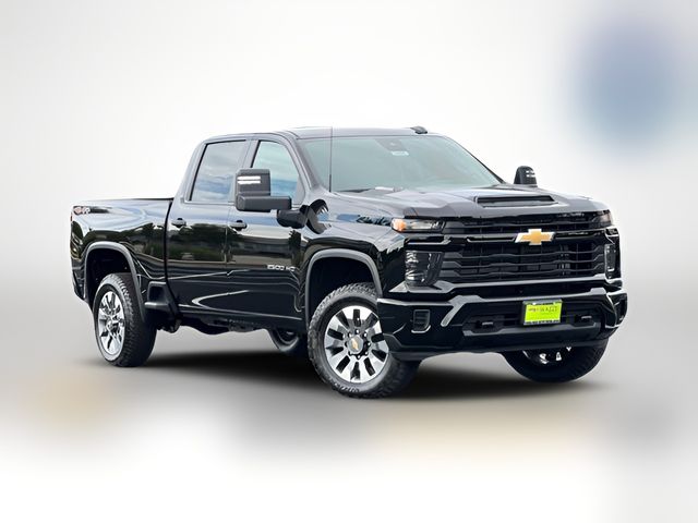 2026 Chevrolet Silverado 2500HD Custom