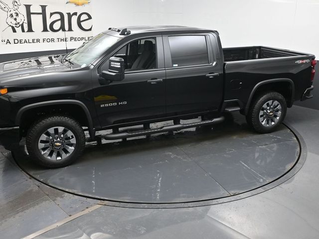2026 Chevrolet Silverado 2500HD Custom