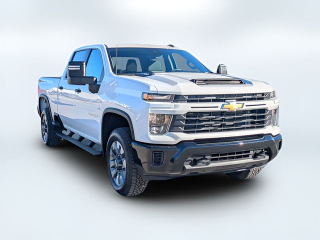 2026 Chevrolet Silverado 2500HD Custom