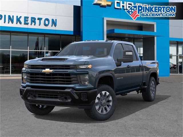 2026 Chevrolet Silverado 2500HD Custom