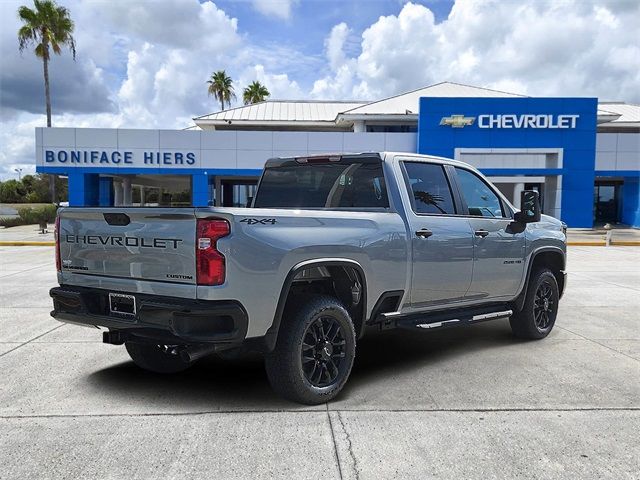 2026 Chevrolet Silverado 2500HD Custom