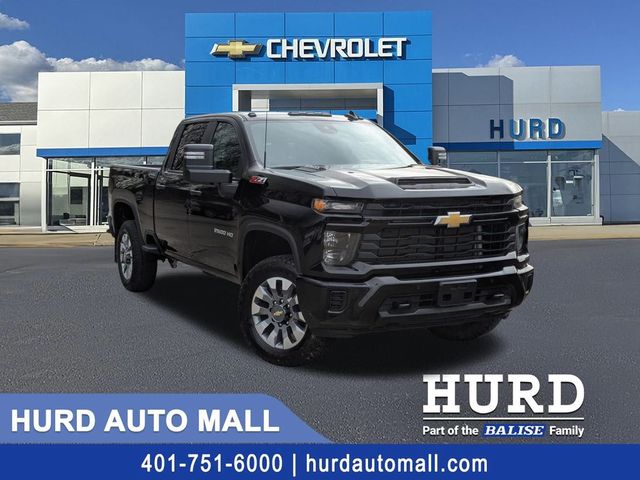 2026 Chevrolet Silverado 2500HD Custom