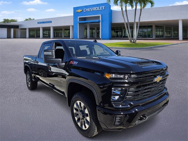 2026 Chevrolet Silverado 2500HD Custom