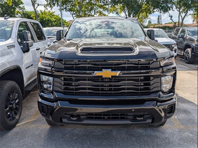 2026 Chevrolet Silverado 2500HD Custom