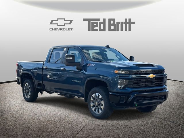 2026 Chevrolet Silverado 2500HD Custom