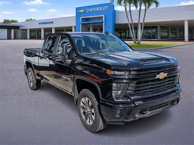 2026 Chevrolet Silverado 2500HD Custom