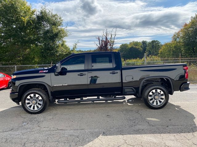 2026 Chevrolet Silverado 2500HD Custom