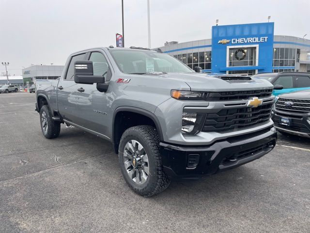 2026 Chevrolet Silverado 2500HD Custom