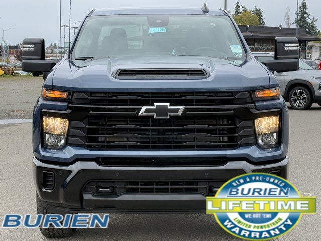 2026 Chevrolet Silverado 2500HD Custom