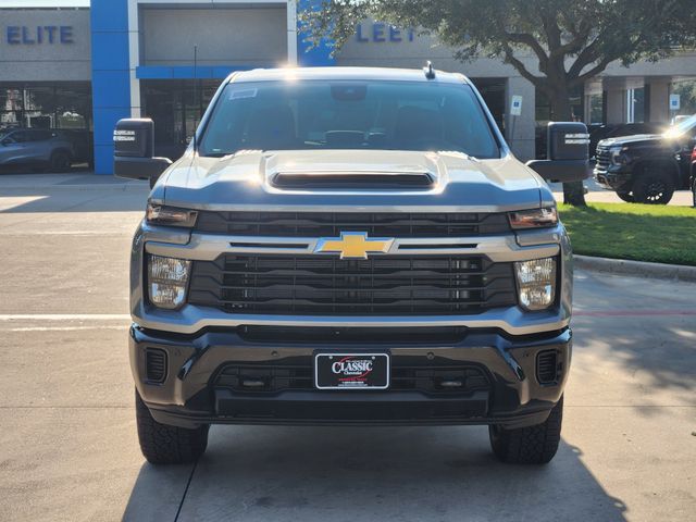 2026 Chevrolet Silverado 2500HD Custom