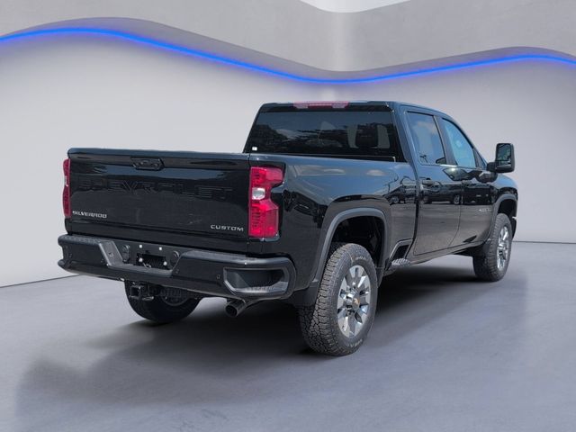 2026 Chevrolet Silverado 2500HD Custom