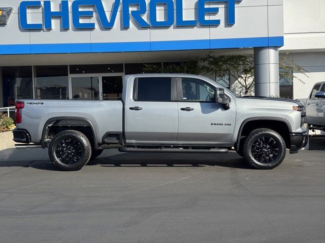 2026 Chevrolet Silverado 2500HD Custom