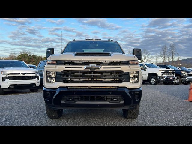 2026 Chevrolet Silverado 2500HD Custom