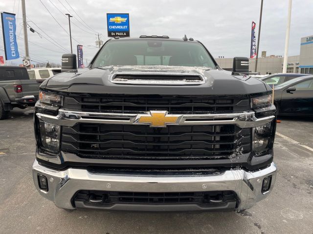 2026 Chevrolet Silverado 3500HD LT