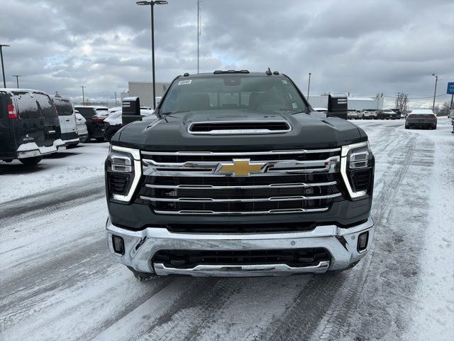 2026 Chevrolet Silverado 3500HD LTZ