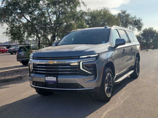 2026 Chevrolet Suburban LT