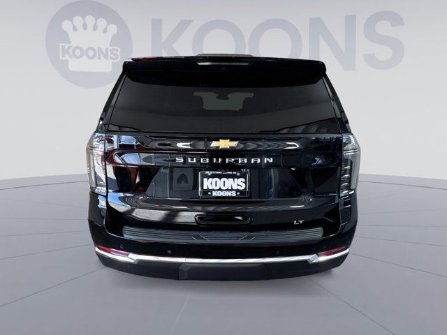 2026 Chevrolet Suburban LT