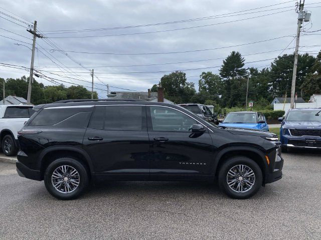 2026 Chevrolet Traverse AWD LT