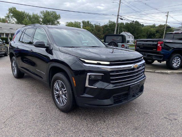 2026 Chevrolet Traverse AWD LT